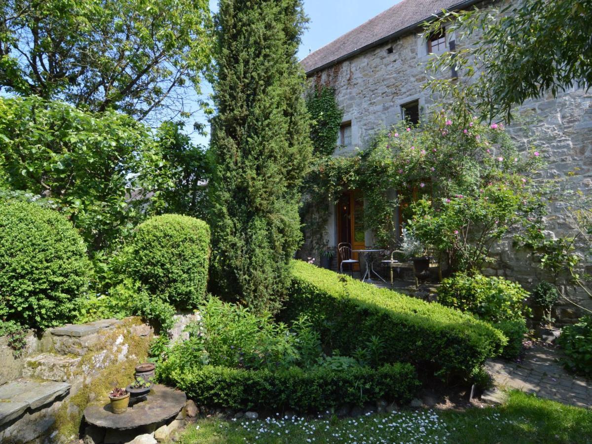 Enchanting Cottage With Terrace Garden Hamoir Zewnętrze zdjęcie