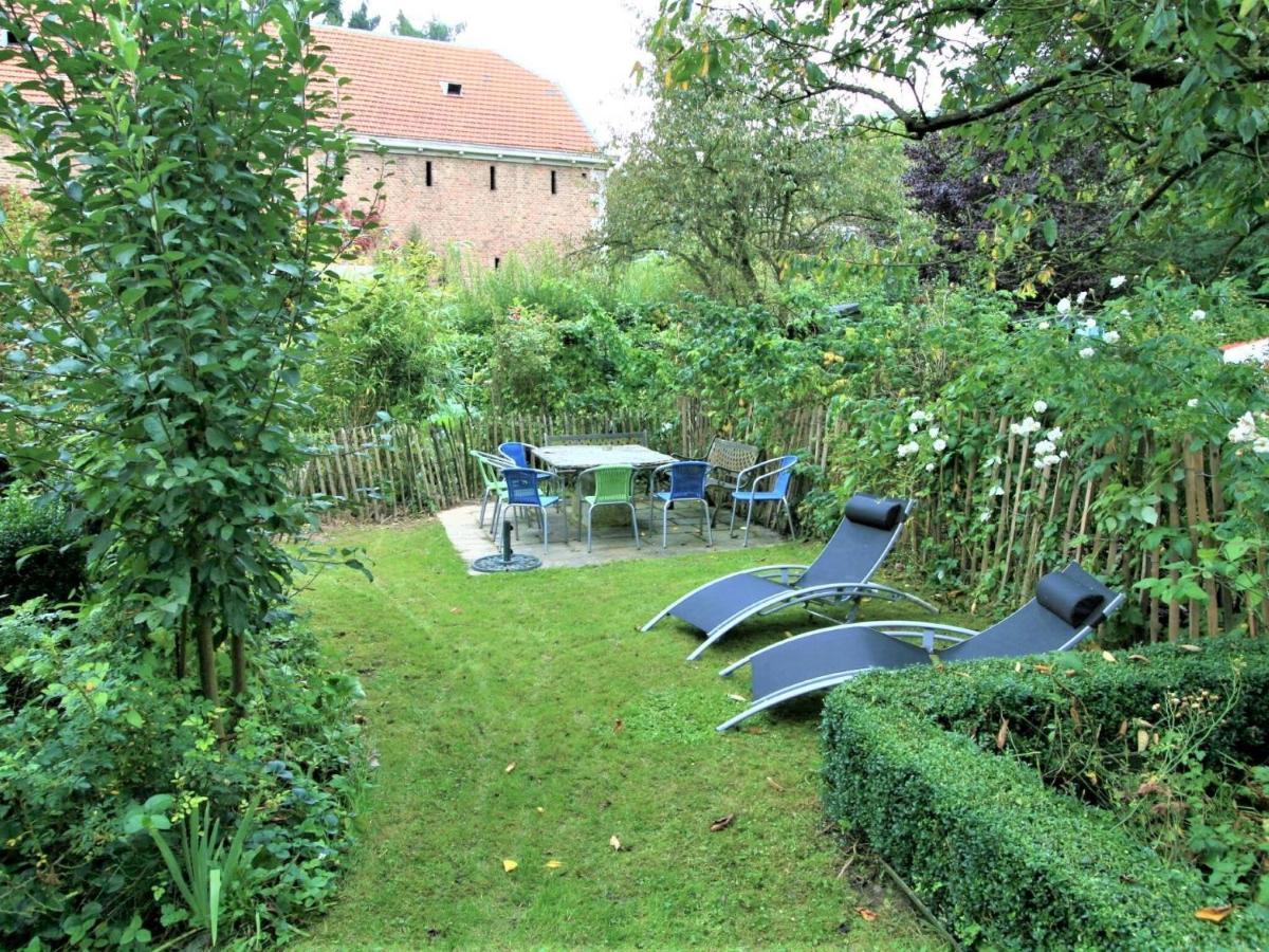 Enchanting Cottage With Terrace Garden Hamoir Zewnętrze zdjęcie